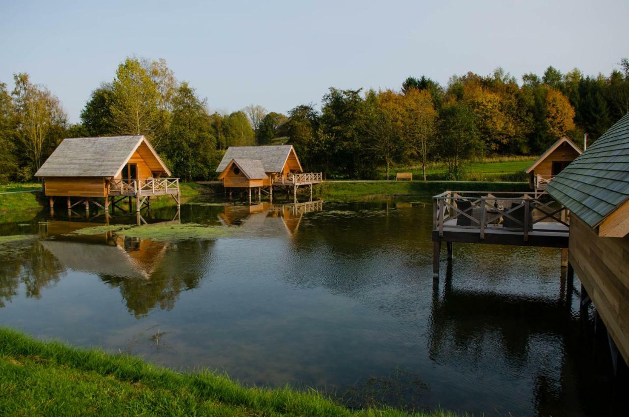 Aqualodge Hotel Insolite Ermeton-sur-Biert Buitenkant foto